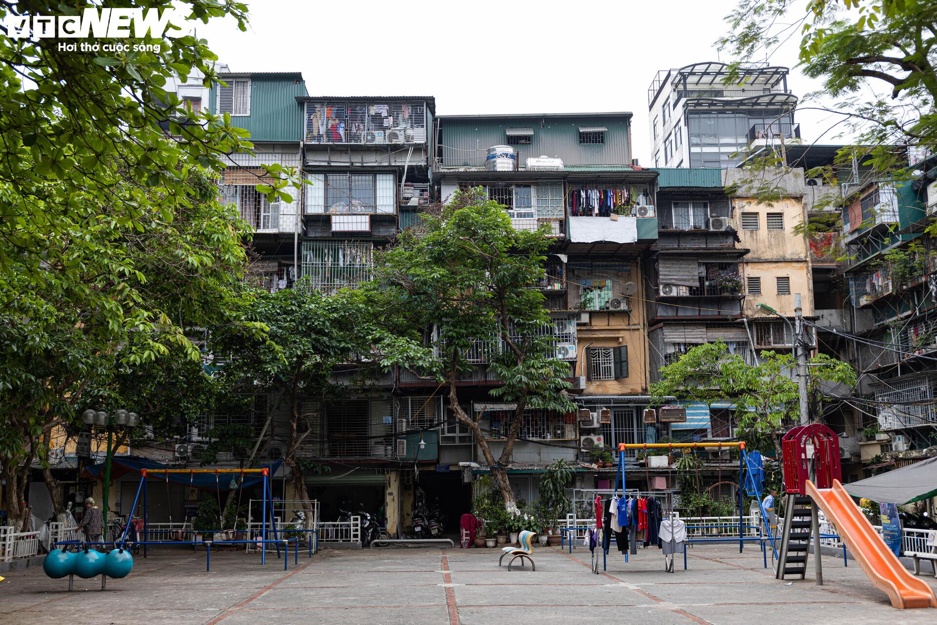 Cận cảnh khu tập thể cũ n&aacute;t sắp biến th&agrave;nh cao ốc ở H&agrave; Nội- Ảnh 3.