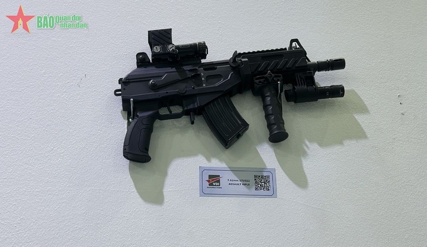 Bất ngờ vũ khí "Made in Vietnam" diễu binh: Ngôi sao đưa Việt Nam vươn mình, chuyên gia Nga rất muốn thử - Ảnh 7.