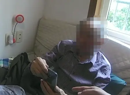 C&ocirc; gi&uacute;p việc nhanh tr&iacute; ngăn chặn vụ lừa đảo 12 tỷ đồng - Ảnh 1.