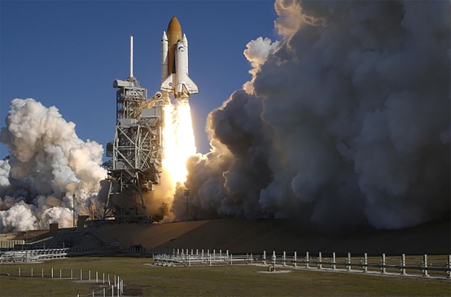 Cựu quan chức NASA công khai bằng chứng UFO gây chấn động sau 30 năm giữ bí mật - Ảnh 5.