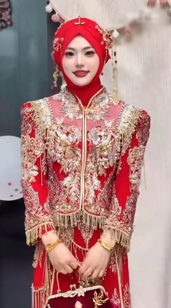 Đ&aacute;m cưới dậy s&oacute;ng xứ tỷ d&acirc;n: C&ocirc; d&acirc;u đẹp đến mức bị nghi l&agrave; AI, ch&uacute; rể phải kh&oacute;a MXH v&igrave; một l&yacute; do- Ảnh 5.