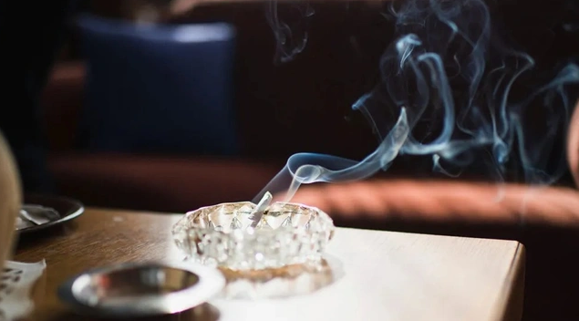 Vợ chồng lần lượt mắc ung thư phổi khiến bác sĩ bàng hoàng: Vợ chồng lần lượt mắc ung thư phổi khiến bác sĩ bàng hoàng: