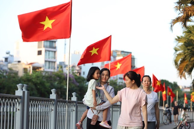 Nghỉ lễ Quốc khánh 2 / 9: Cán bộ , công chức và người lao động có 4 ngày nghỉ liên tiếp - Ảnh 1.