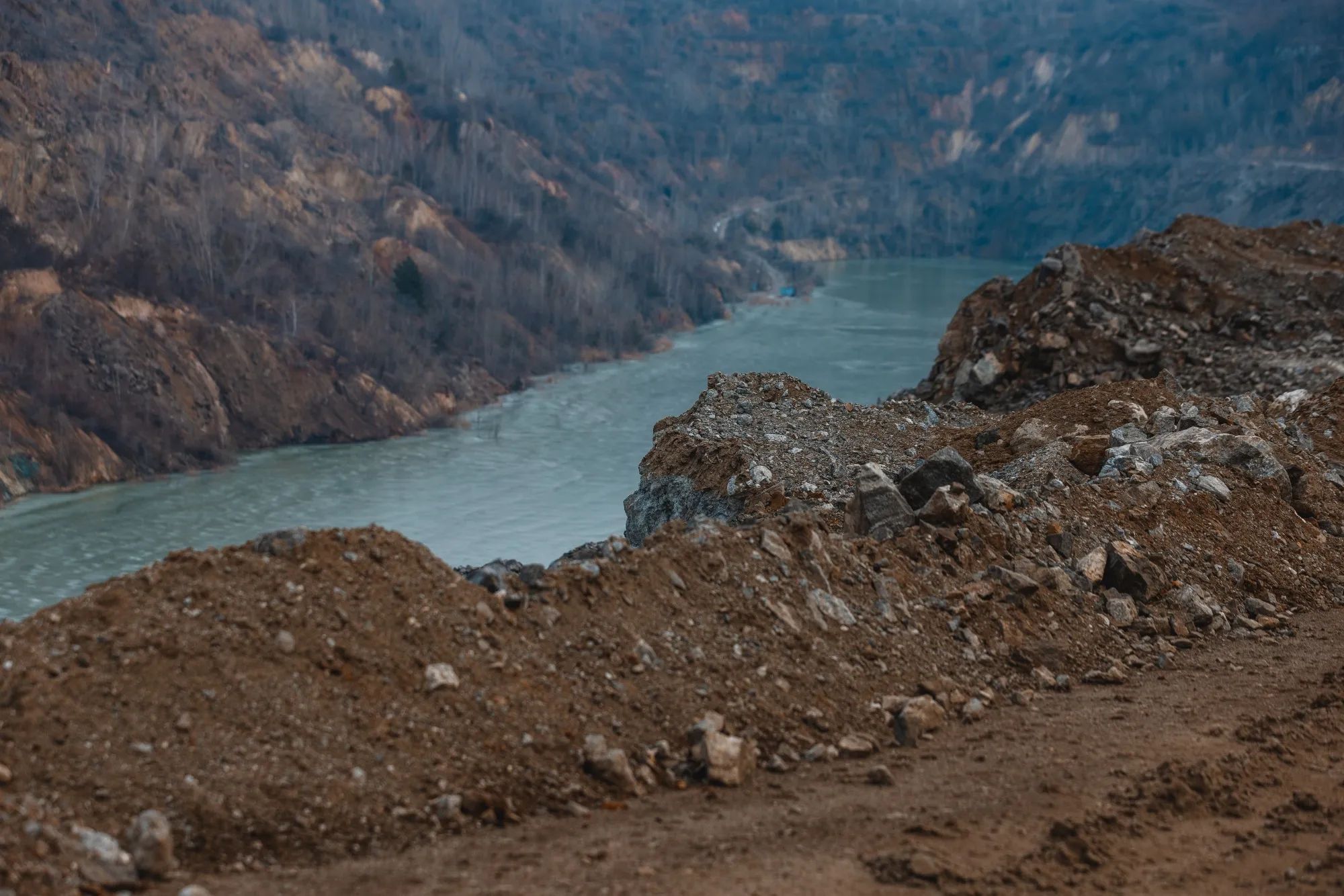 Mỹ v&agrave; Ukraine được g&igrave; từ thỏa thuận kho&aacute;ng sản? - Ảnh 1.