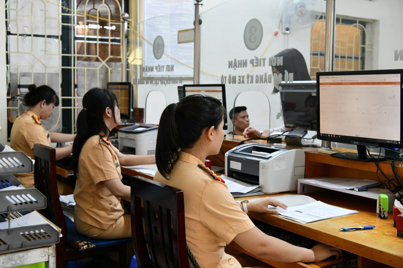 Hàng loạt chủ xe Hà Nội có biển số sau cần nhanh chóng kiểm tra phạt nguội theo Nghị định 168 photo 1746420552281 17464205525961509913422 1746427187981 1746427188159536899888