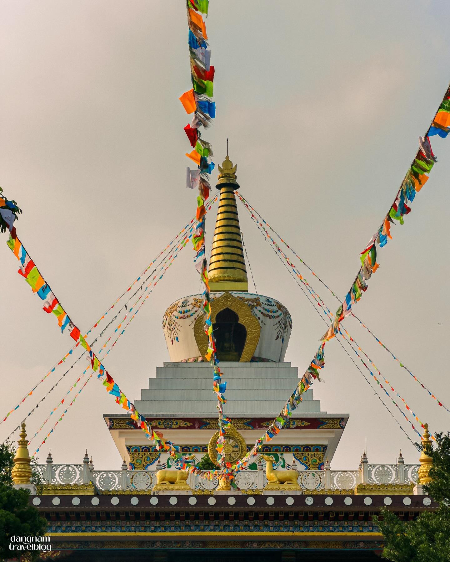 Phát hiện ngôi chùa ngay ở Hà Nội mang vẻ ngoài khác biệt: Du khách nhận xét cảnh như ở nước ngoài - Ảnh 12.