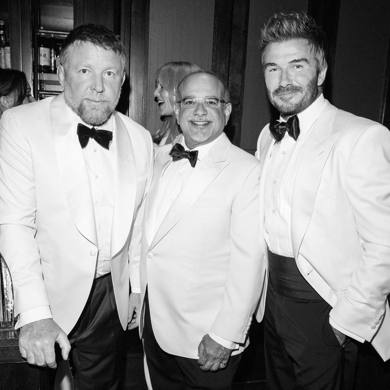 Bộ ảnh của gia đình Beckham trong bữa tiệc xa hoa quy tụ dàn sao Hollywood, bất chấp tin đồn rạn nứt- Ảnh 13. Bộ ảnh của gia đình Beckham trong bữa tiệc xa hoa quy tụ dàn sao Hollywood, bất chấp tin đồn rạn nứt- Ảnh 13.