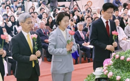 Cơn thịnh nộ c&oacute; thể tạo bước ngoặt trong bầu cử tổng thống H&agrave;n Quốc - Ảnh 2.