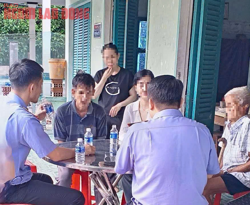 Vụ tai nạn ở Vĩnh Long: Cơ quan Điều tra VKSND Tối cao làm việc với gia đình nạn nhân- Ảnh 1. Vụ tai nạn ở Vĩnh Long: Cơ quan Điều tra VKSND Tối cao làm việc với gia đình nạn nhân- Ảnh 1.