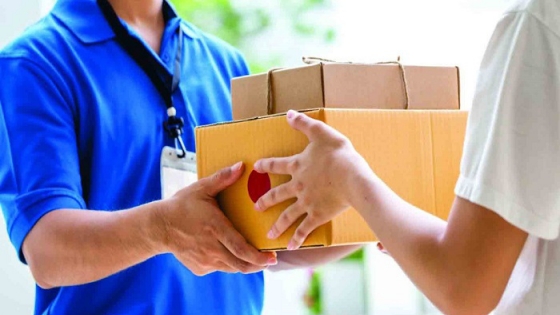 1,5 triệu người xem một nữ nghệ sĩ xuất hiện trên trang Thông tin Chính phủ vì bị lừa đảo liên quan đến ship hàng - Ảnh 3.