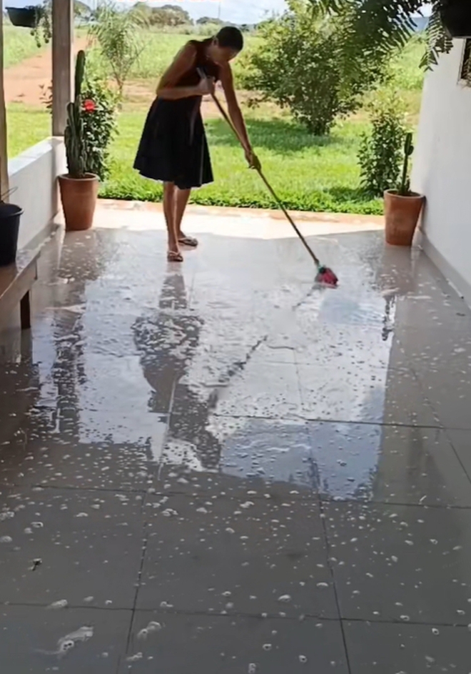 Clip c&oacute; mở b&agrave;i hoang mang, th&acirc;n b&agrave;i v&agrave; kết b&agrave;i hoang đường khiến 35 triệu người kh&ocirc;ng thể dừng xem- Ảnh 5.