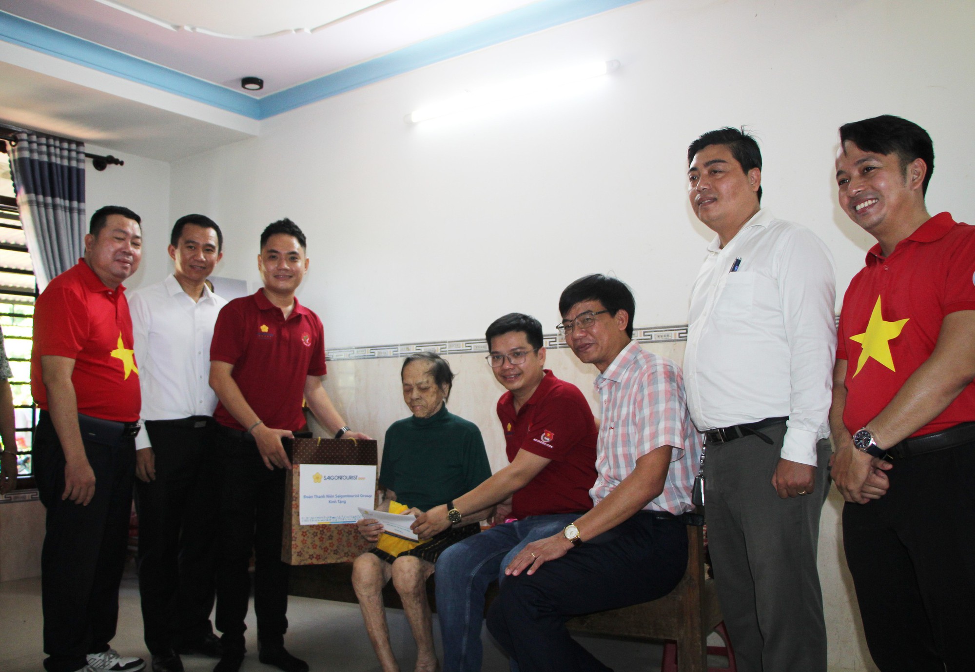 Con gái của Mẹ Thứ qua đời, thọ 106 tuổi- Ảnh 1. Con gái của Mẹ Thứ qua đời, thọ 106 tuổi- Ảnh 1.