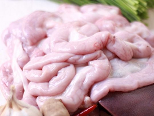 Lòng lợn “bách khoa toàn thư”: Mỗi miếng một tên gọi, ăn sai là mất hết tinh túy!- Ảnh 1.