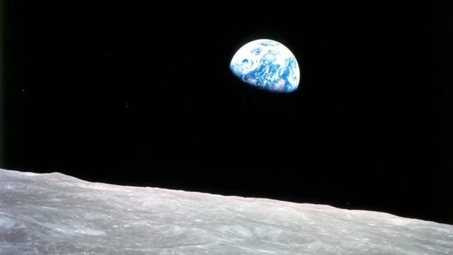 Trở về Tr&aacute;i Đất sau 178 ng&agrave;y ngo&agrave;i vũ trụ, phi h&agrave;nh gia tiết lộ sự thật đ&aacute;ng sợ về con người: &ldquo;Ch&uacute;ng ta đang sống trong một lời n&oacute;i dối&rdquo;- Ảnh 2.