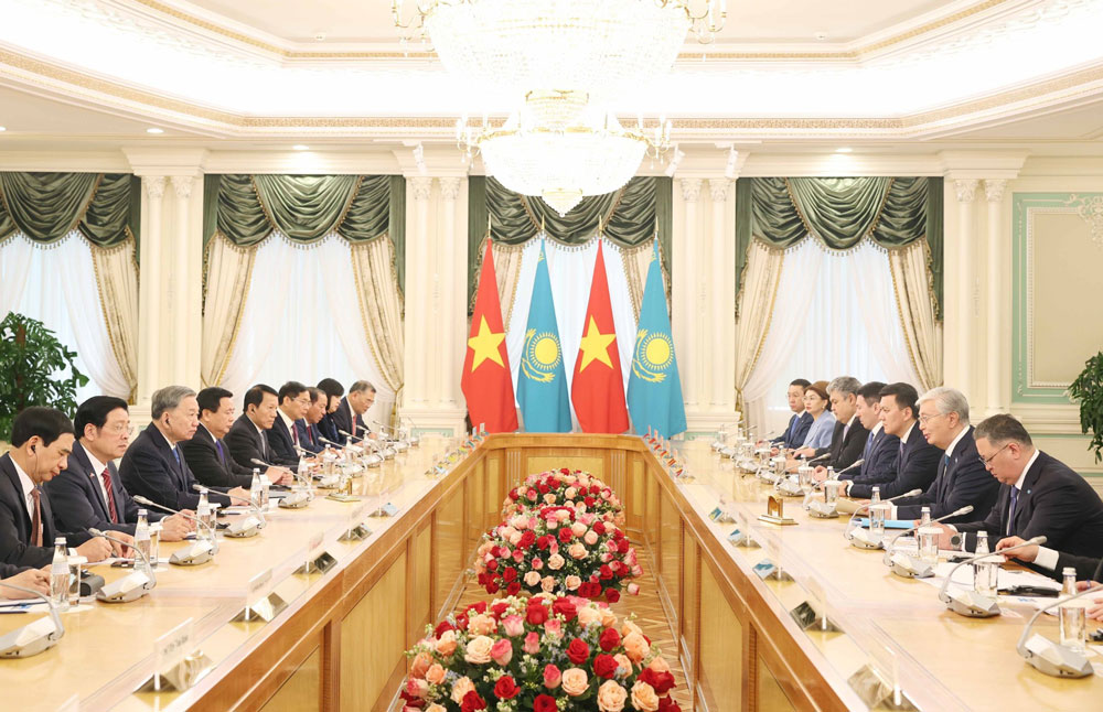 Việt Nam - Kazakhstan nâng cấp quan hệ- Ảnh 1.