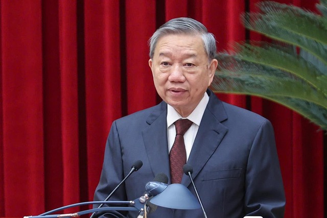 Tổng Bí thư Tô Lâm: Dạy 2 buổi mỗi ngày miễn phí từ năm học 2025 - 2026 - Ảnh 1.