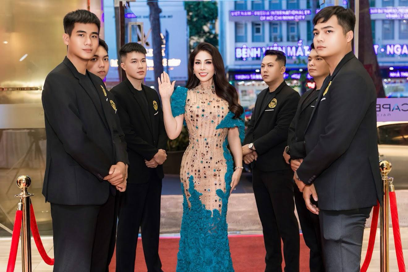 Diễn viên điện ảnh Lý Hương được vinh danh giải thưởng “Bông hồng quyền lực” - Ảnh 1.