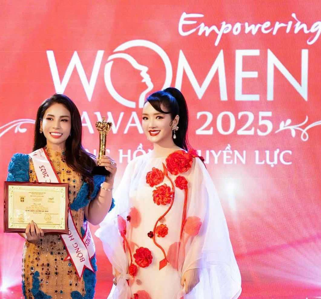 Diễn viên điện ảnh Lý Hương được vinh danh giải thưởng “Bông hồng quyền lực” - Ảnh 2.