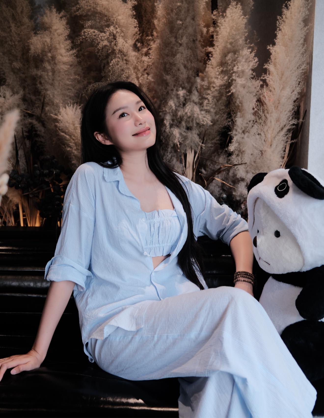 Bữa tiệc visual: Do&atilde;n Hải My kh&iacute; chất "tiểu thư th&agrave;nh thị", đọ sắc 2 hot mom nhan sắc đỉnh nhất nh&igrave; l&agrave;ng b&oacute;ng đ&aacute; - Ảnh 4.