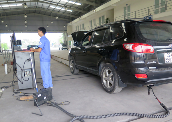 Quy định mới bắt buộc có thể ảnh hưởng hàng triệu người đi ô tô: 2 thành phố nào siết chặt nhất? - Ảnh 2.