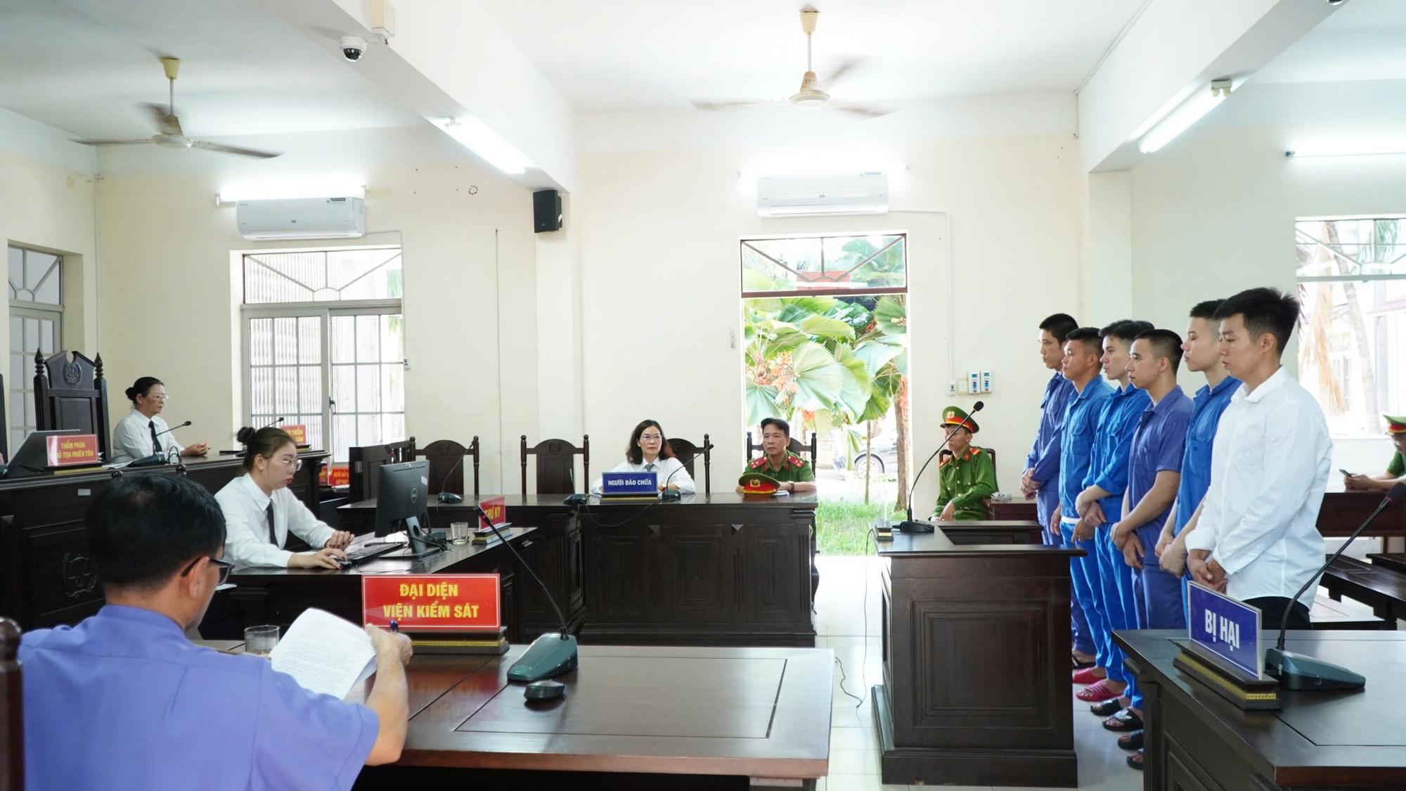 6 Cầu thủ CLB Bà Rịa - Vũng Tàu bán độ Bóng đá nhận án tù 38 năm - Ảnh 1. 6 Cầu thủ CLB Bà Rịa - Vũng Tàu bán độ Bóng đá nhận án tù 38 năm - Ảnh 1.