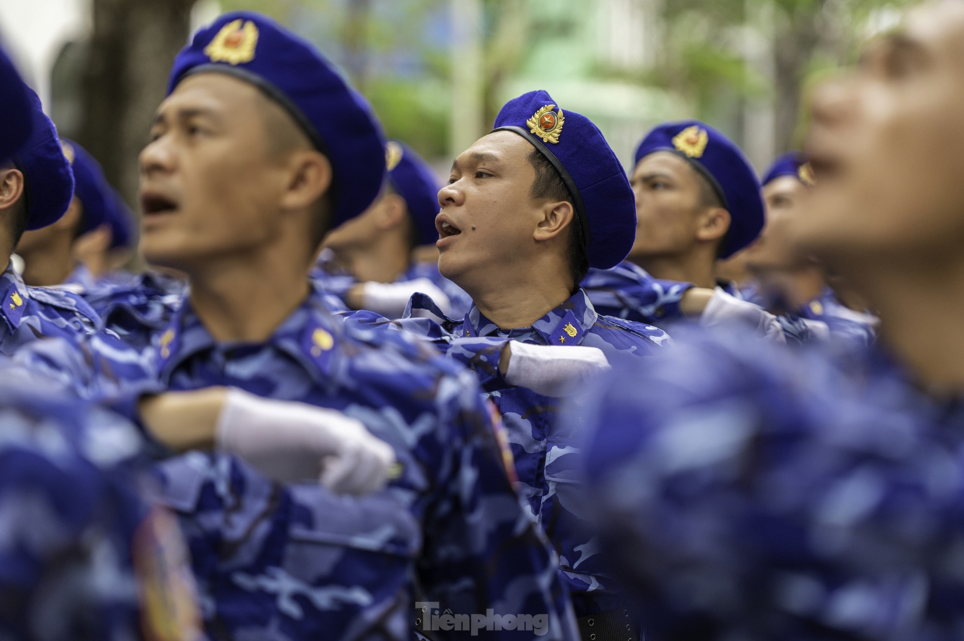 Hải Phòng tổ chức duyệt đội ngũ diễu hành kỷ niệm 70 năm Giải phóng thành phố - Ảnh 14.