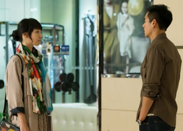 Trong l&uacute;c tr&ocirc;ng t&ocirc;i nhếch nh&aacute;c nhất th&igrave; gặp lại người y&ecirc;u cũ, kh&ocirc;ng ngờ thế m&agrave; anh ta vẫn đưa ra lời đề nghị khiến t&ocirc;i giật m&igrave;nh- Ảnh 1.