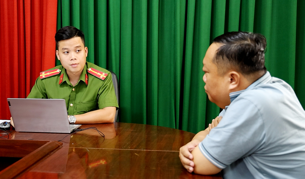 Xuất hiện “chiêu” lừa đảo sau khi nhiều cựu lãnh UBND tỉnh An Giang bị bắt - Ảnh 1.