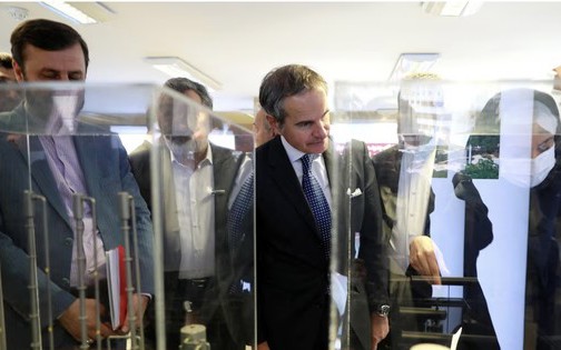 Iran phản ph&aacute;o IAEA, cảnh b&aacute;o hậu quả ch&iacute;nh trị h&oacute;a hạt nh&acirc;n - Ảnh 2.