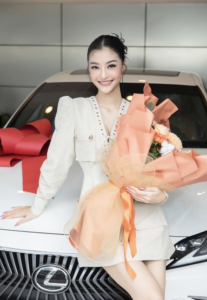 Á hậu 2000 bí mật sinh con: Bại lộ chuyện mang bầu qua 1 bức hình, hiện sống sang chảnh như phú bà- Ảnh 11.