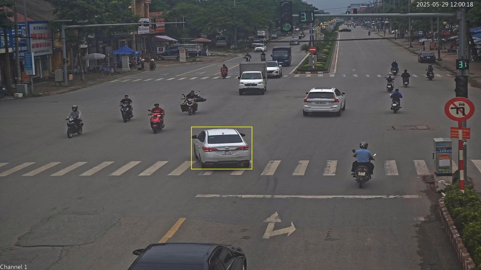 221 chủ xe mang biển số sau nhanh chóng liên hệ với công an, nộp phạt nguội theo Nghị định 168- Ảnh 1.