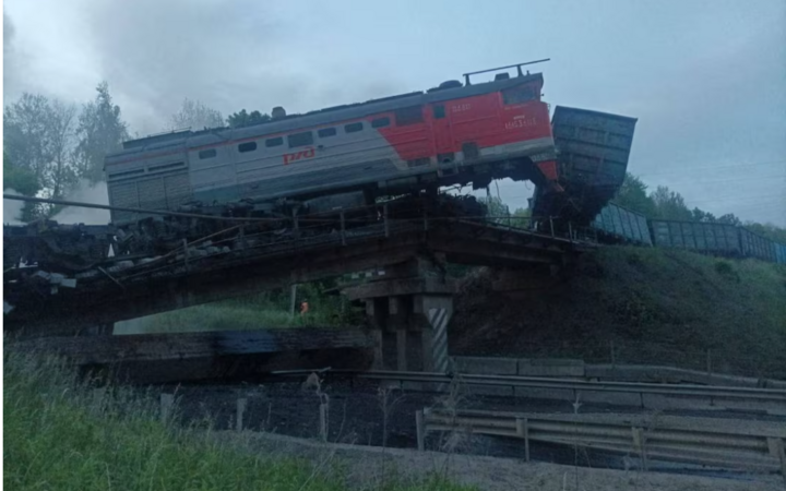 Nga khởi tố h&igrave;nh sự cả 2 vụ "nổ cầu", tuy&ecirc;n bố "c&oacute; ph&aacute; hoại" - Ảnh 2.