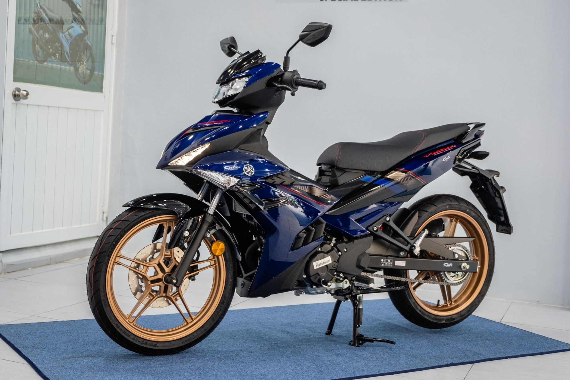 'Anh em sinh đôi' với Exciter 150 về Việt Nam: Bản đặc biệt giới hạn 2.000 xe, nhập Malaysia - Ảnh 2.