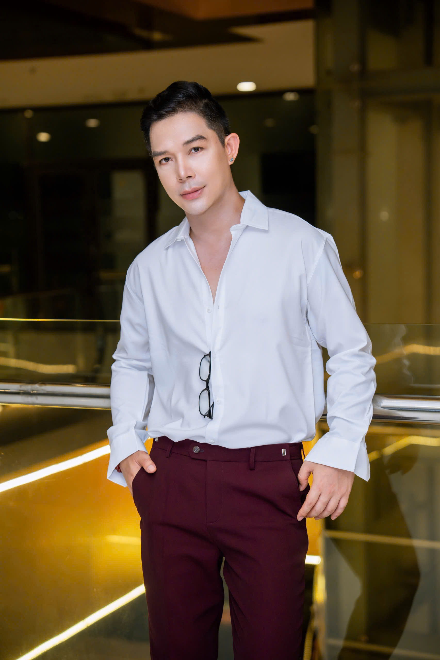 Nathan Lee hát hơn 30 ca khúc bằng nhiều ngôn ngữ trong đêm nhạc The Moon - Represents My Heart - Ảnh 7.
