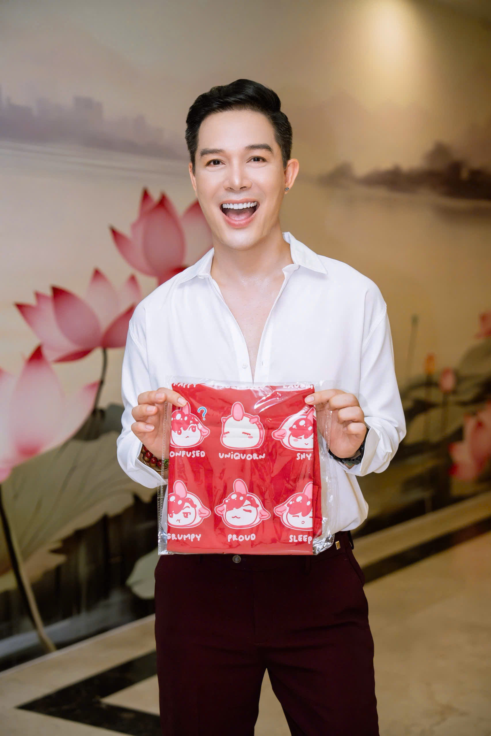Nathan Lee hát hơn 30 ca khúc bằng nhiều ngôn ngữ trong đêm nhạc The Moon - Represents My Heart - Ảnh 9.