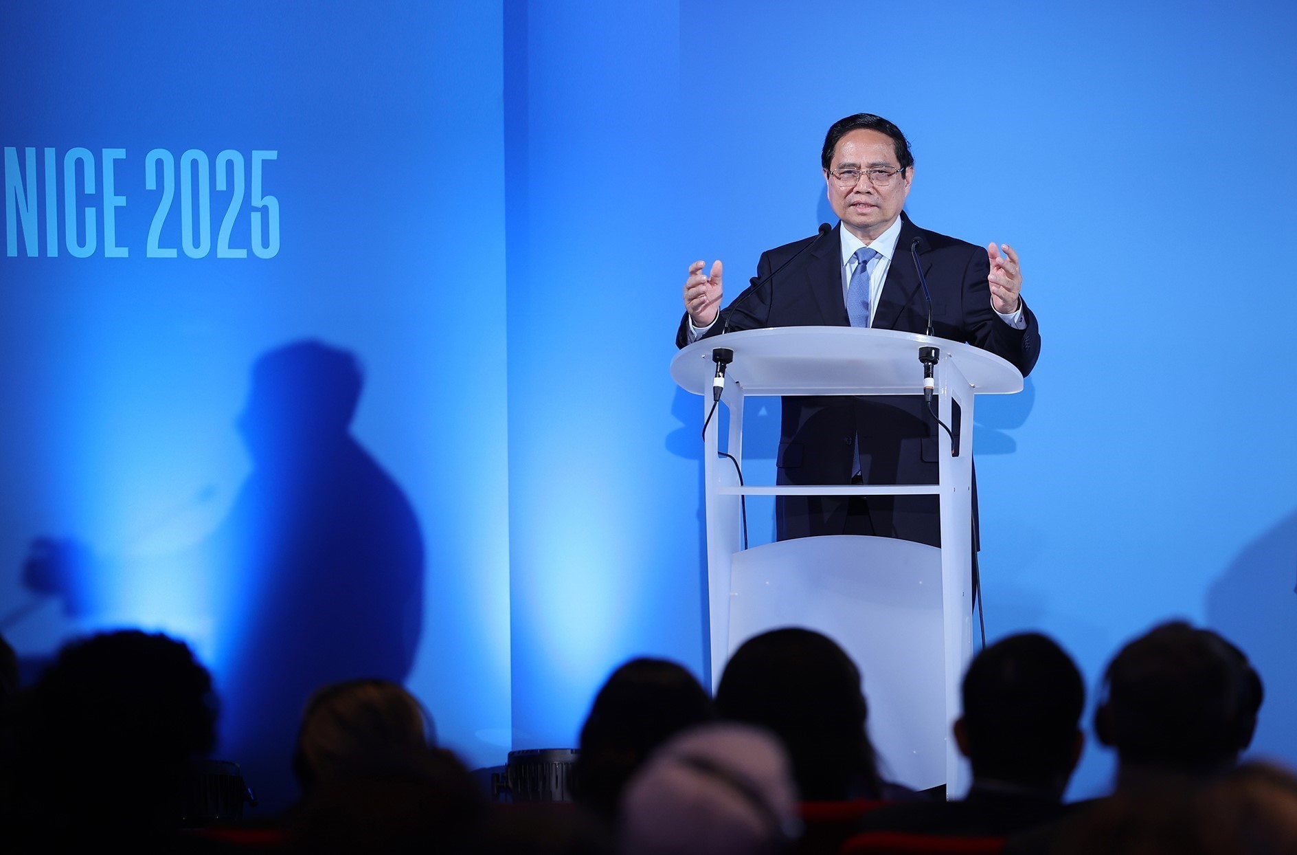 Việt Nam c&ugrave;ng to&agrave;n cầu ứng ph&oacute; biến đổi kh&iacute; hậu- Ảnh 1.