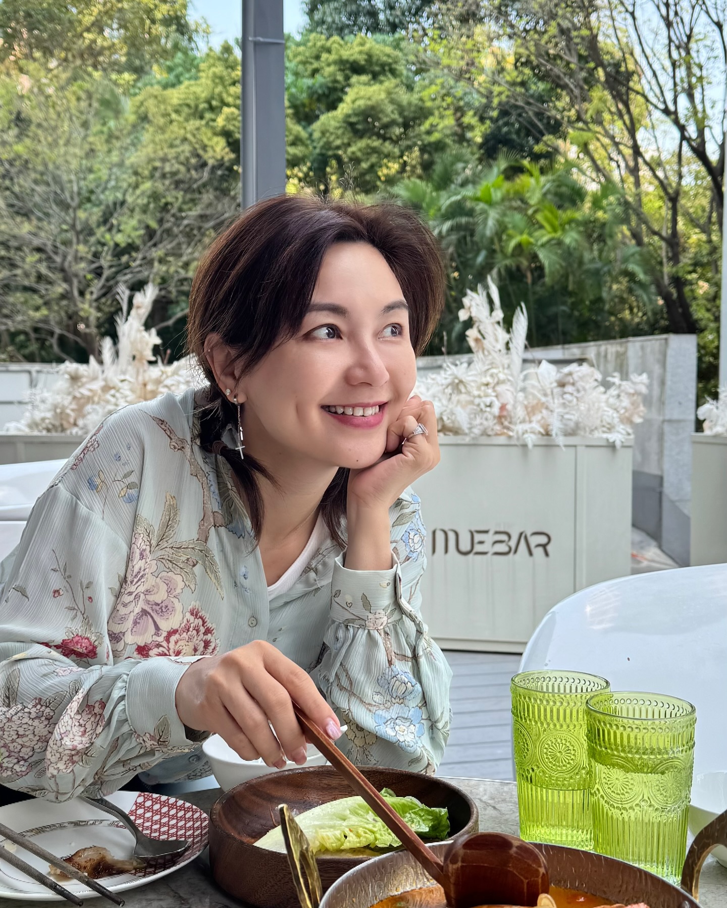 Dàn sao "Ỷ Thiên Đồ Long Ký" ngày ấy - bây giờ: Triệu Mẫn và Chu Chỉ Nhược so kè nhan sắc cực căng ở tuổi trung niên- Ảnh 23. Dàn sao "Ỷ Thiên Đồ Long Ký" ngày ấy - bây giờ: Triệu Mẫn và Chu Chỉ Nhược so kè nhan sắc cực căng ở tuổi trung niên- Ảnh 23.
