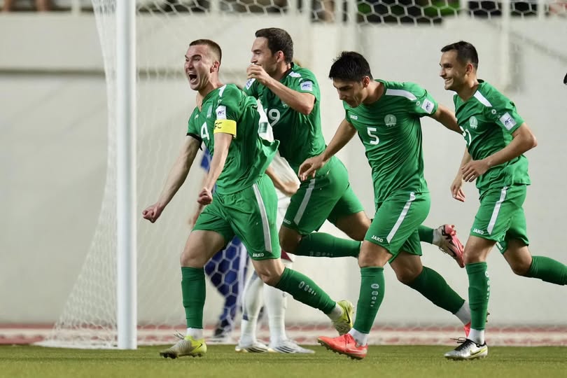 Sụp đổ trong hiệp hai, đội tuyển Thái Lan đối diện nguy cơ mất vé Asian Cup - Ảnh 1.