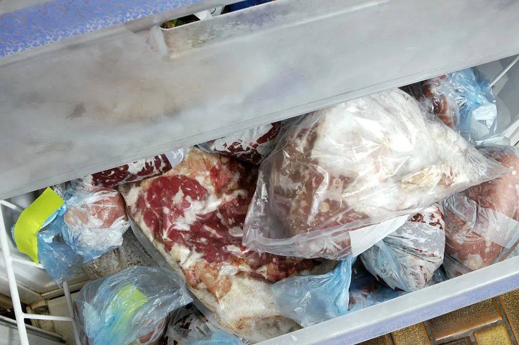 Người đàn ông hôn mê 7 ngày sau khi ăn 1 thực phẩm trong tủ lạnh, nhà nào có thì cần bỏ ngay!- Ảnh 2.