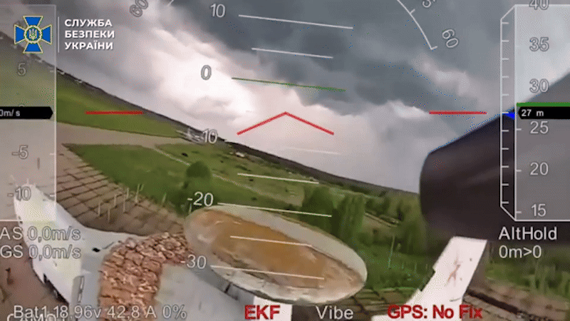 Mỹ điều máy bay P-8A Poseidon đến biển Đen trước cuộc tấn công UAV của Ukraine - Ảnh 2.