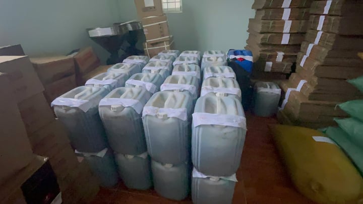 Cà phê Dạ Thảo bị khởi tố vì bán 17 tấn hàng giả - Ảnh 2.