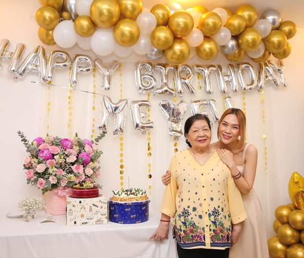 Cuộc sống của mẹ ruột Mỹ Tâm: Hoa khôi xứ Quảng một thời, xế chiều an hưởng hạnh phúc- Ảnh 4.