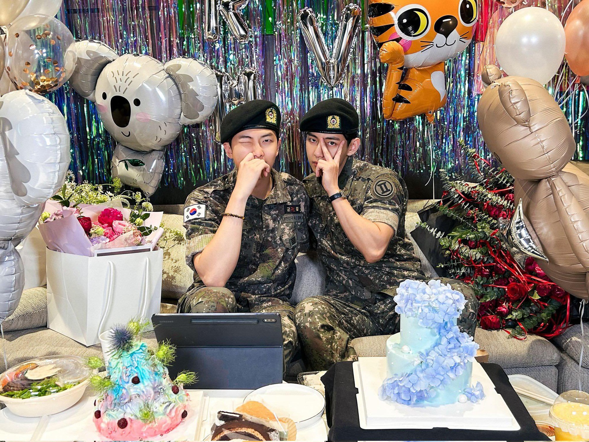 Jennie x&aacute;c nhận mối quan hệ ngay khi mỹ nam đẹp nhất BTS vừa xuất ngũ?- Ảnh 10.