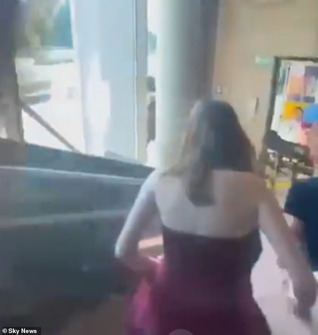 Vụ xả súng đẫm máu ở trường học khiến ít nhất 10 người thiệt mạng: Hung thủ là cựu học sinh từng bị bắt nạt- Ảnh 1.