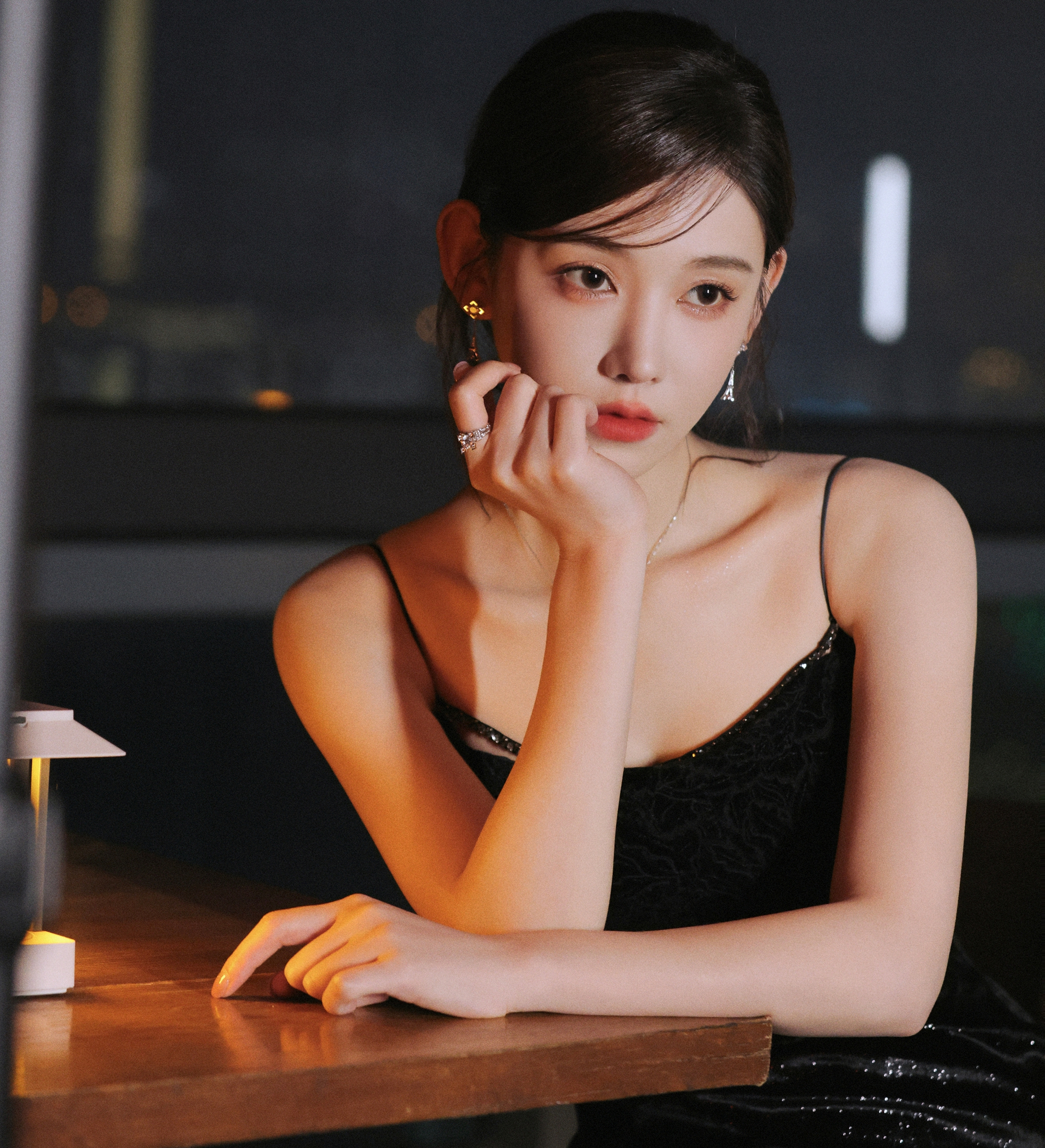 Mỹ nh&acirc;n đ&oacute;ng phim n&agrave;o top 1 phim đ&oacute;, suốt 3 năm kh&ocirc;ng c&oacute; đối thủ nhờ nhan sắc thắng đời 100-0 - Ảnh 1.