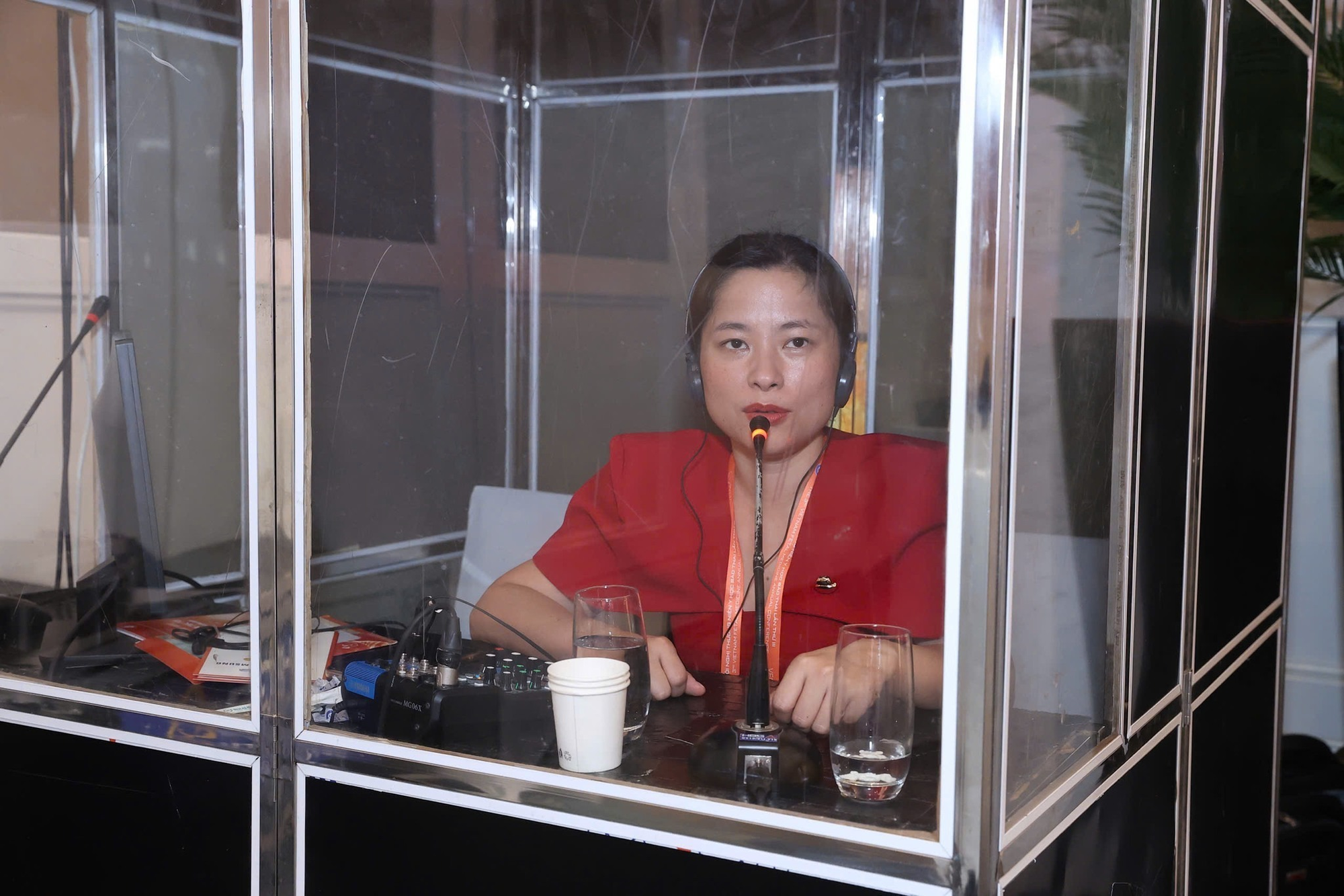 Nữ bác sĩ cabin Phạm Minh Giang chia sẻ ước mơ ngành y từ năm lớp 9 - Ảnh 5.