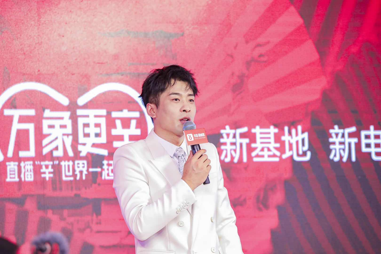 Thanh lọc "chiến thần livestream" bán yến sào giả, quảng cáo lên mây nhưng chỉ toàn là nước đường - Ảnh 8. Thanh lọc "chiến thần livestream" bán yến sào giả, quảng cáo lên mây nhưng chỉ toàn là nước đường - Ảnh 8.