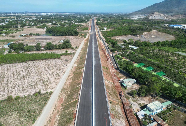 “Siêu đường” dài 54km, gần 18.000 tỉ đồng của Việt Nam được yêu cầu phải xong trước khi sân bay Long Thành hoạt động. - Ảnh 1.
