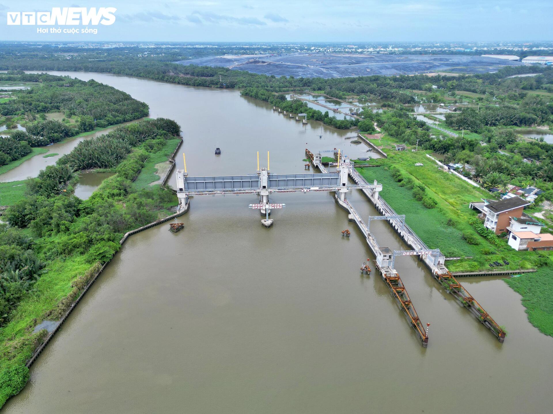 Siêu dự án 10 . 000 Tỷ tại tp . Hcm: Mịt mờ ngày về đích và khó khăn kéo dài - Ảnh 5.