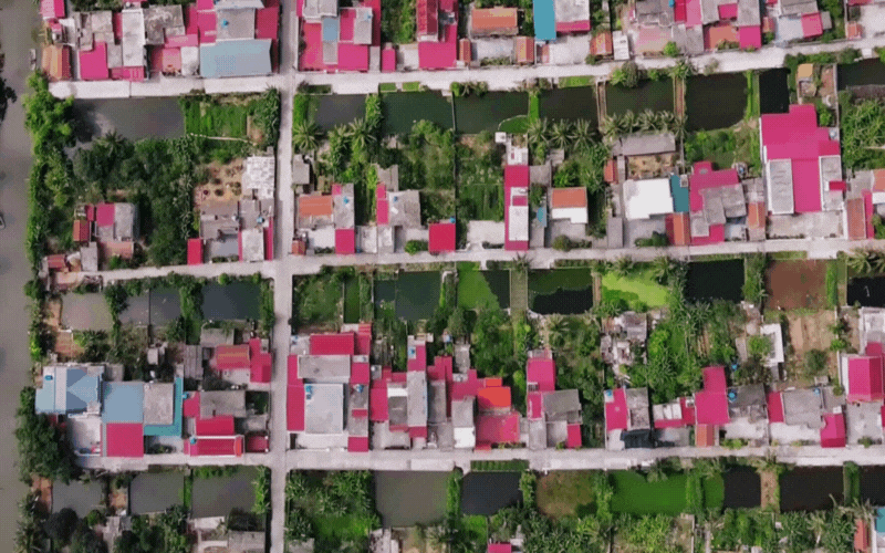 Ngôi làng "sạch nhất miền Bắc" khiến hội nghiện gọn gàng mê mẩn: Đẹp như tranh, vuông vức như bàn cờ, thẳng hàng "tuyệt đối"! - Ảnh 3.